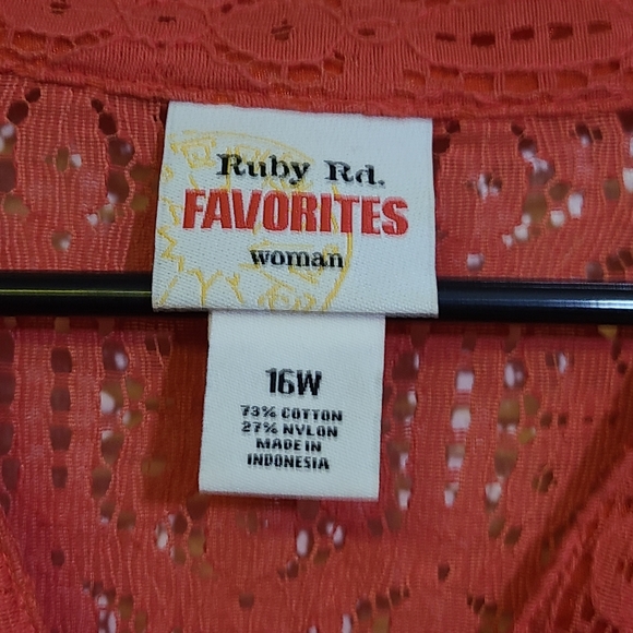 Ruby Rd. Top - Picture 2 of 7